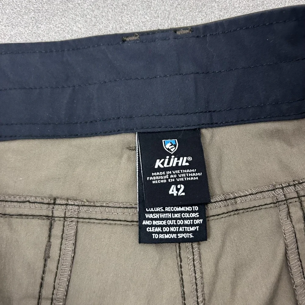 Kuhl Shorts Mens 42 Brown Quick Dry‎ Outdoor Trail Hiking Stretch Zip Pocket 23S